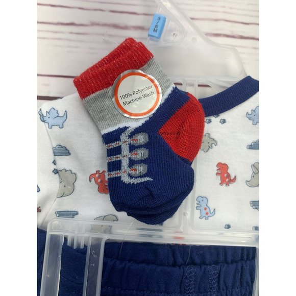 Duck Duck Goose Size 6-9 months Boys 3 Piece Shorts Set With Socks - Picture 6 of 7